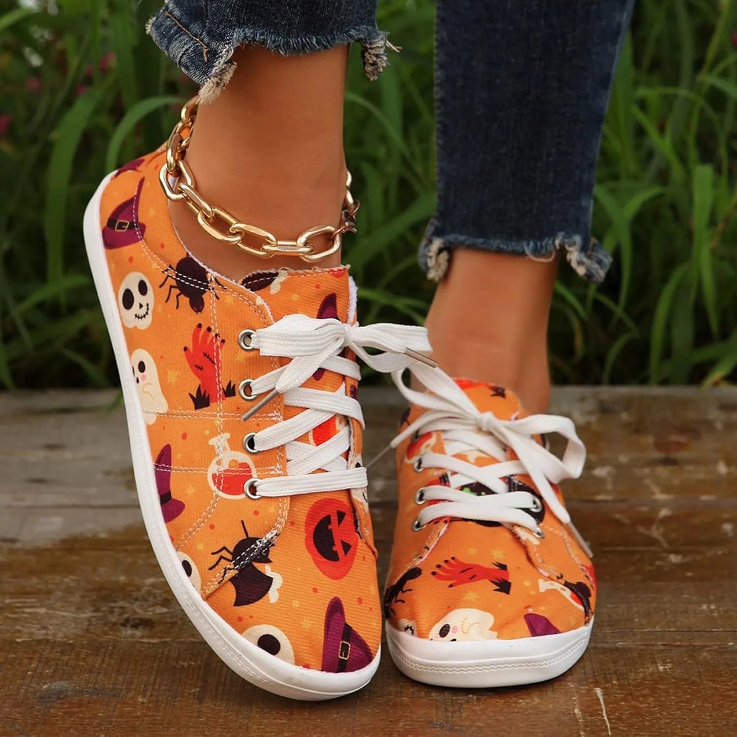 Crzidha Halloween Shoes for Women,Womens Funny Canvas Pumpkin Sneakers Low Top Lace Up Halloween Print Sneakers Lightweight Stylish Pumpkin Flats Casual Party Slip On Loafers Cute Fall Print Shoes