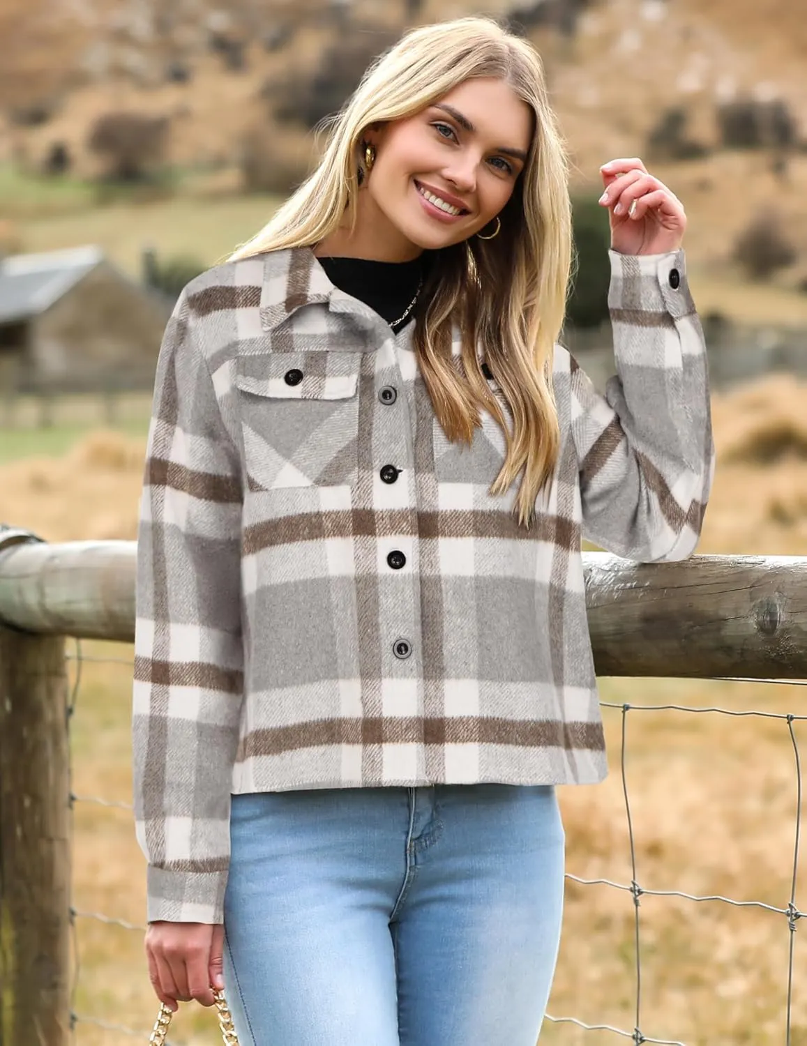 HOTOUCH Womens Flannels Fall Cropped Shacket Plaid Jacket Long Sleeve Button Down Coat 2024 Fall Fashion Trendy Outfits