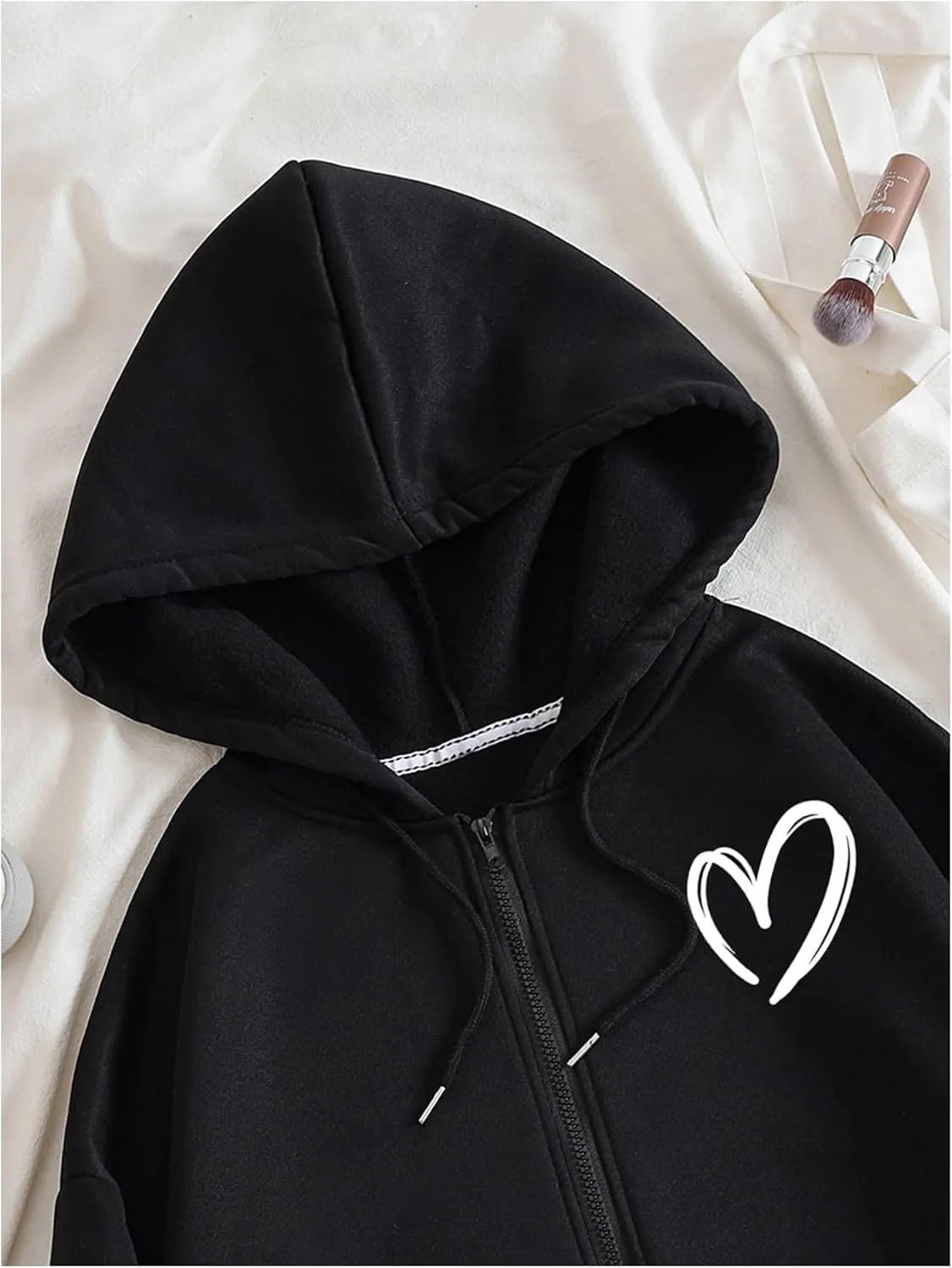 WDIRARA Women's Heart Print Zip Up Drawstring Hoodie Kangaroo Pocket Long Sleeve Sweatshirt