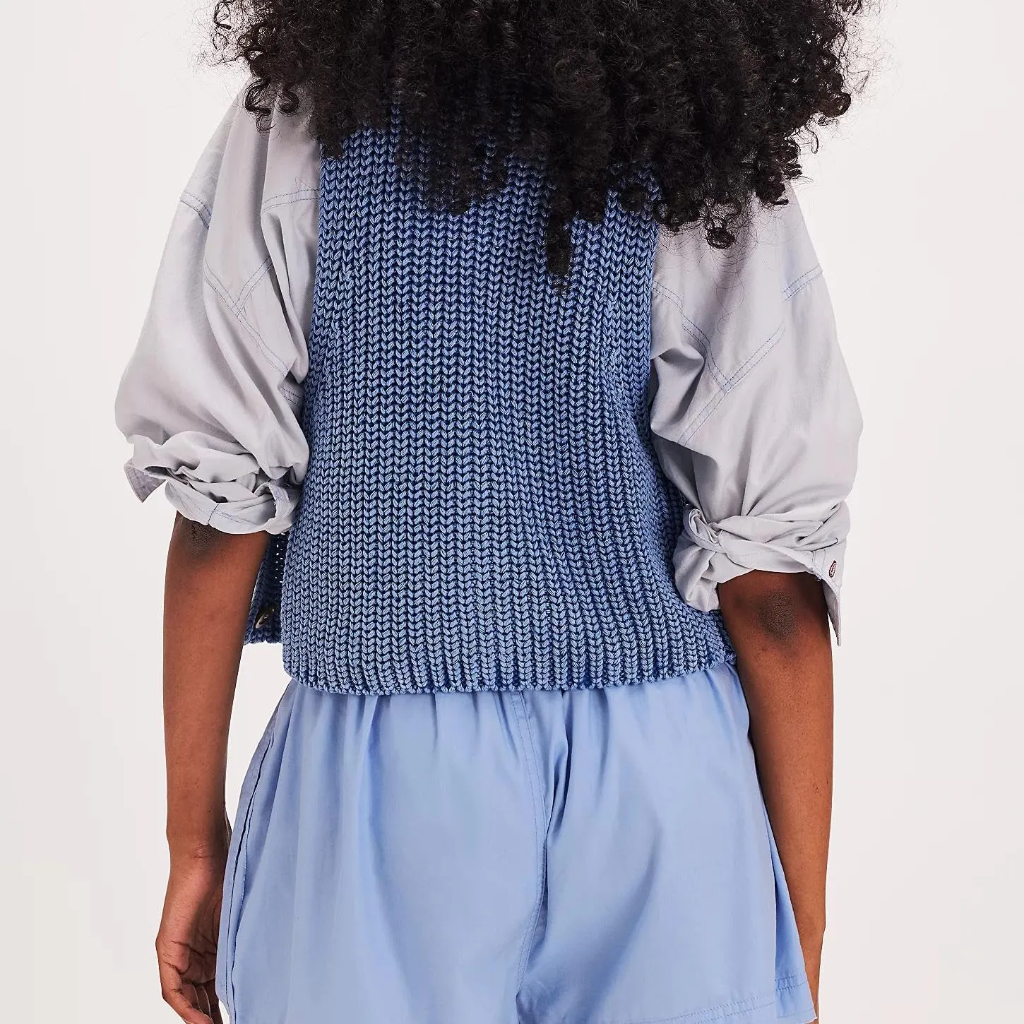 Women Button Up Ribbed Knit Crop Sweater Vest Sleeveless Solid Slim Fit Deep V Neck Cropped Vest Cardigan
