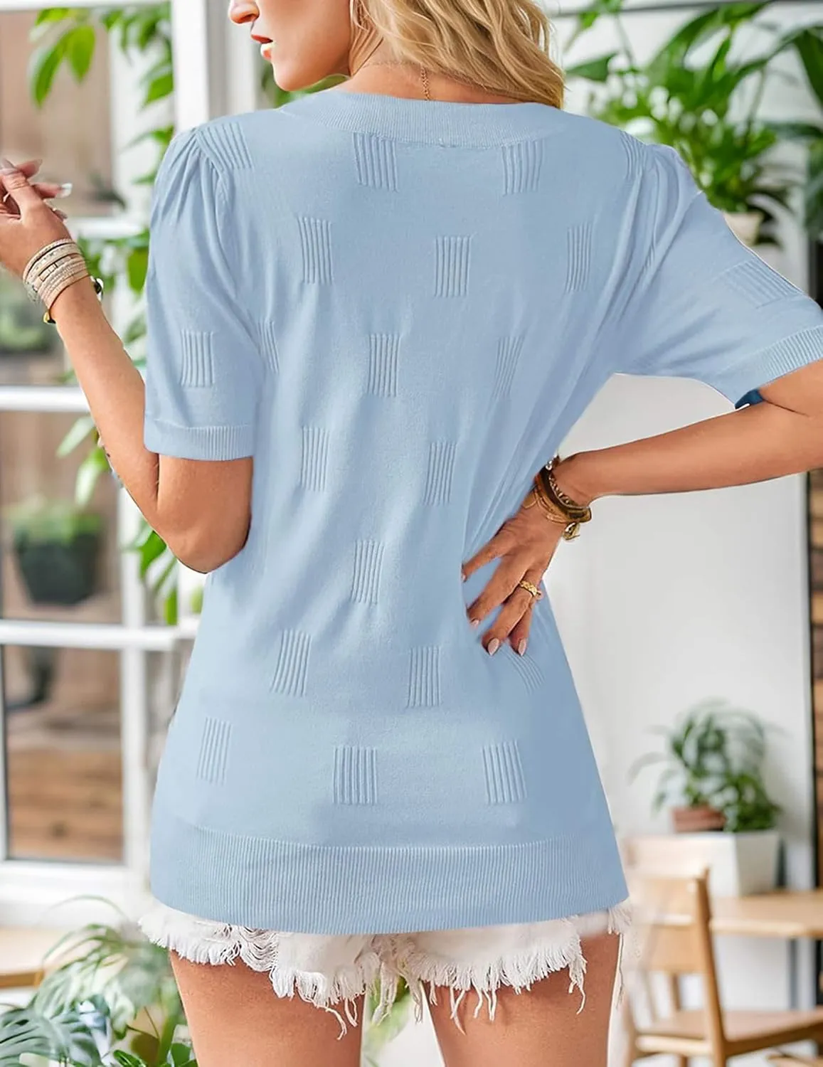 Womens Tops 2025 Spring Summer Short Sleeve V Neck Sweaters Trendy Dressy Casual Blouse Lightweight Knit Shirts
